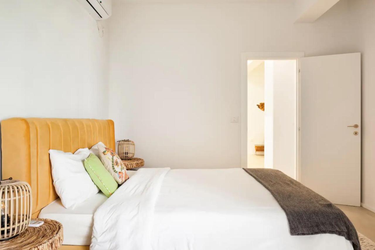 Renovated Large 3Rm Apartment 5 Min From The Beach Tel Aviv Eksteriør bilde